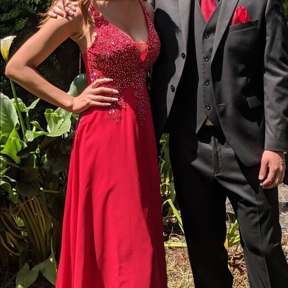 Red prom dress size 1